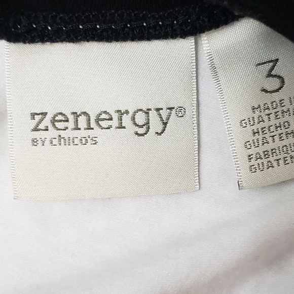 Cotton Black + White Follow Your Heart Tee - Picture 3 of 3